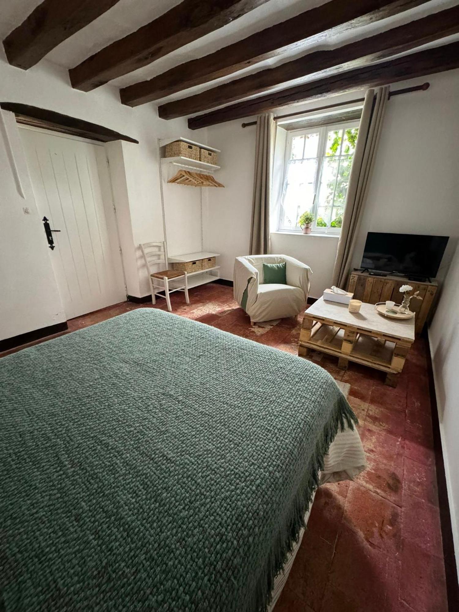 Bed and Breakfast Domaine Beausejour Panzoult Exterior foto